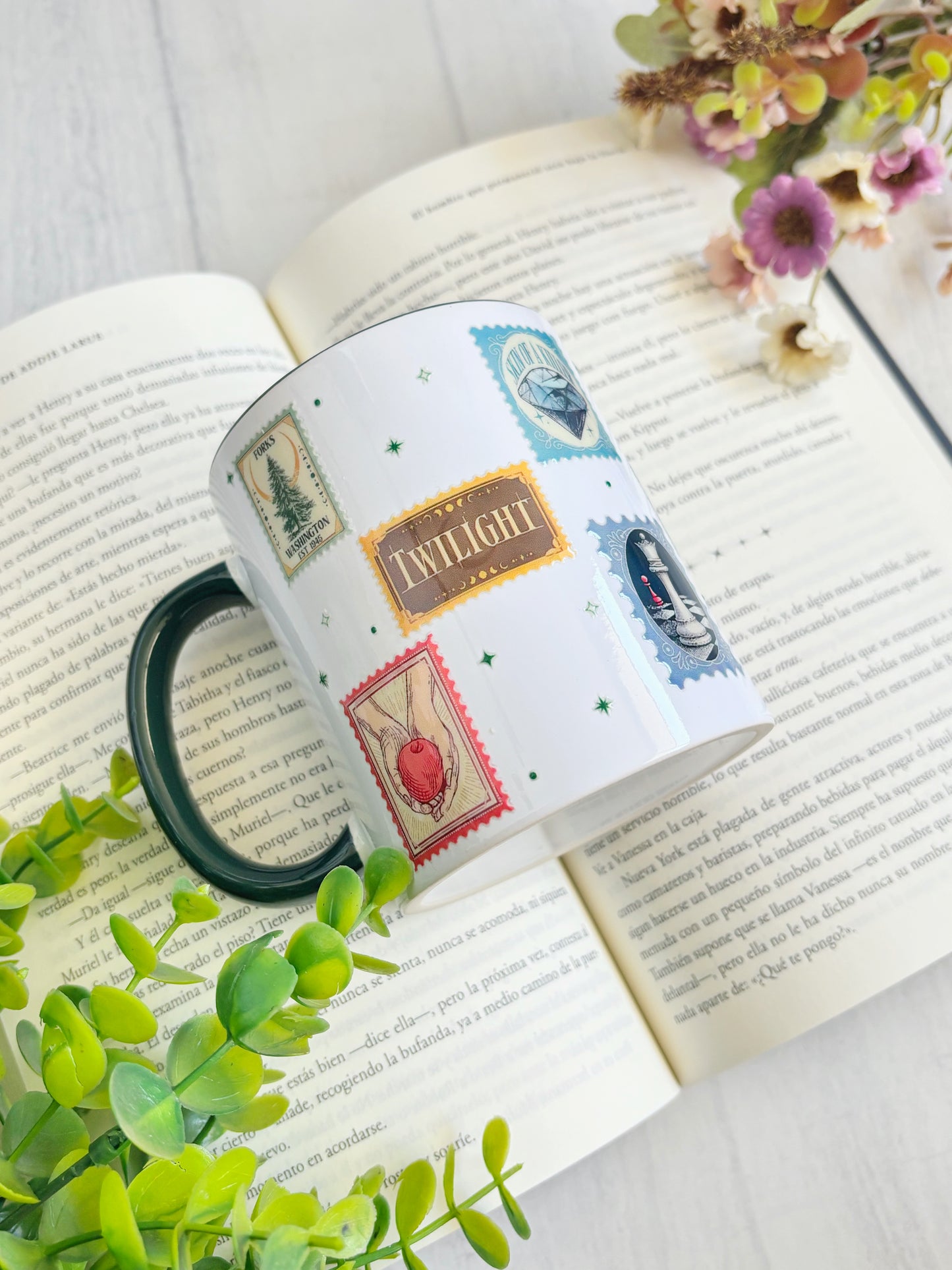 Taza 250ml interior y mango de color - Twiligth Saga - Crepúsculo